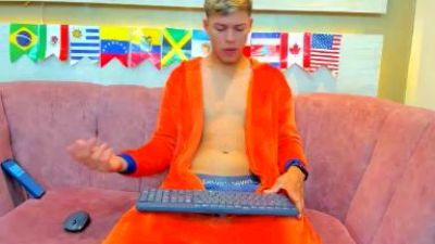 Nightmare_Voy webcam model stream image