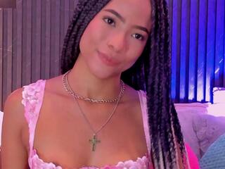 Victoria Lois webcam model stream image