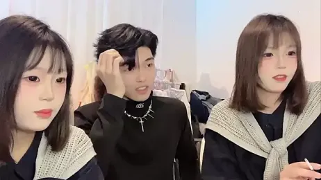 zhouzhou_YC webcam stripchat model stream image