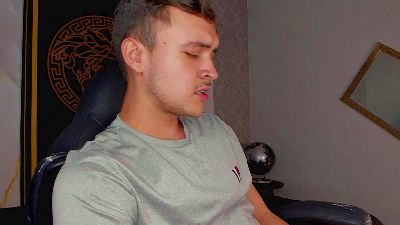 Desmon_Clark webcam model stream image