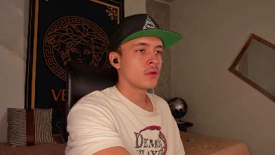 Desmon_Clark webcam model stream image