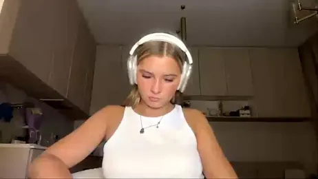 SeveralDip webcam model stream image