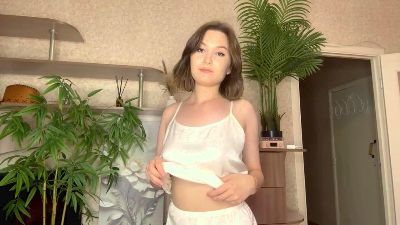Lesie_AAA webcam model stream image