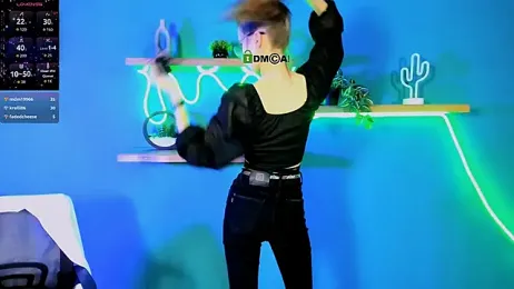 lulu_fly_ webcam model stream image