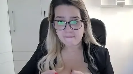 amooraaamoon webcam stripchat model stream image
