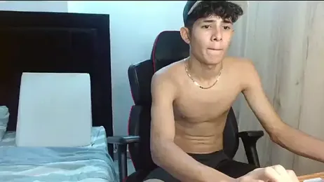 Noah-Garcia webcam model stream image