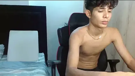 Noah-Garcia webcam model stream image