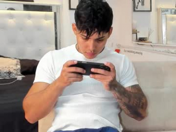 lunay_xtreemboy webcam model stream image