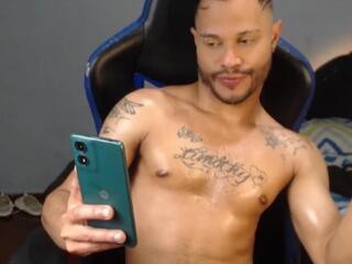 Steven Fish webcam model stream image