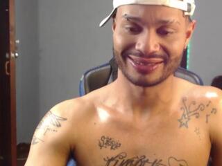 Steven Fish webcam model stream image