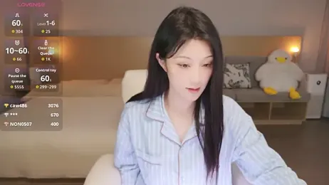 Lucky-baby webcam model stream image