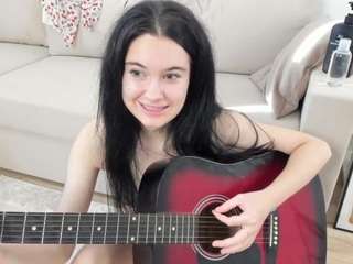 evalynkinkin webcam model stream image
