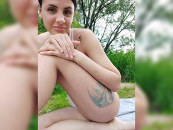 -EmilyJones- webcam model stream image