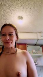 TotalSlave webcam model stream image