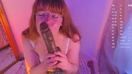 milk-toast webcam model stream image