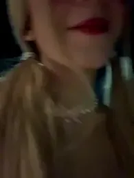 SweetBunnyGF webcam model stream image
