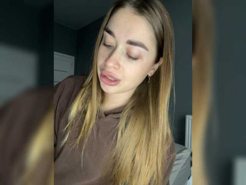 Mrs_Peach webcam model stream image