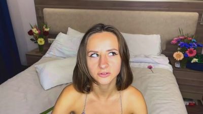 ErnaVella webcam model stream image