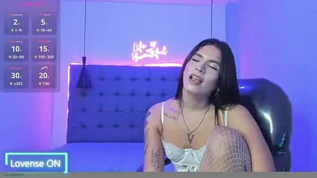 CryBabyVelvet webcam stripchat model stream image