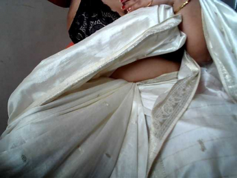 hotpavitra webcam bongacams model stream image