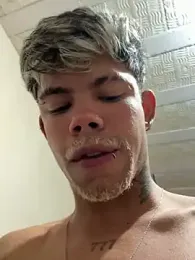 Uchihaxxx webcam stripchat model stream image