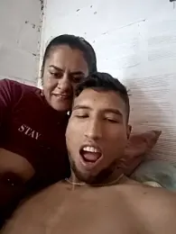 Brrrompelon webcam model stream image