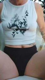 BlueEye_Girl webcam model stream image