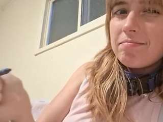 briiandzero webcam model stream image