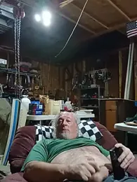 Skippy2420 webcam model stream image