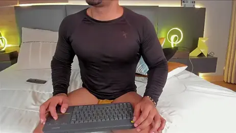 StoneLeex webcam model stream image