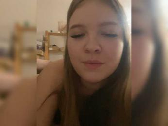 FackBeachTrup webcam bongacams model stream image