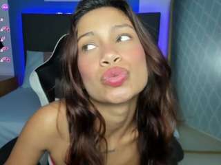 cora22 webcam model stream image