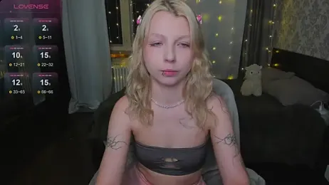 EveLittleSinner webcam model stream image