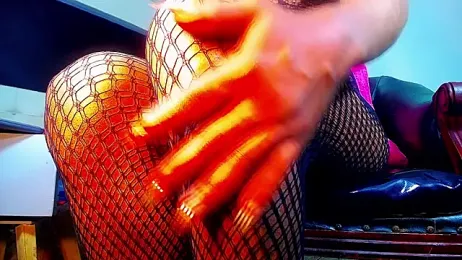 bellatrixx_69 webcam stripchat model stream image