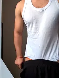 handsome-hunky webcam model stream image