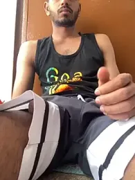 Cuteaadi webcam model stream image