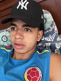 JoanG10 webcam model stream image