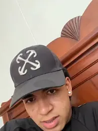 JoanG10 webcam model stream image