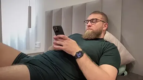 Bear_bear_ webcam model stream image