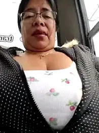 __valentina18 webcam model stream image