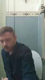 Hugedoee04 webcam model stream image