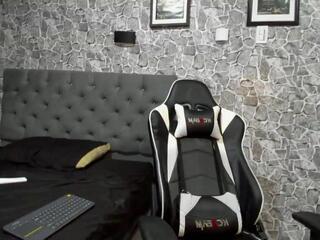 Chriss Jones webcam model stream image
