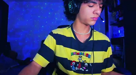 sweetvond_ webcam model stream image