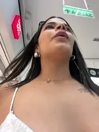 Leah_Honey26 webcam stripchat model stream image