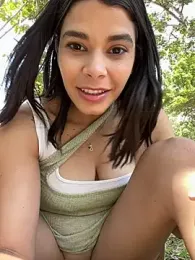 Leah_Honey26 webcam model stream image