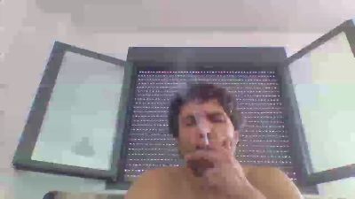 vic_victor webcam cam4 model stream image
