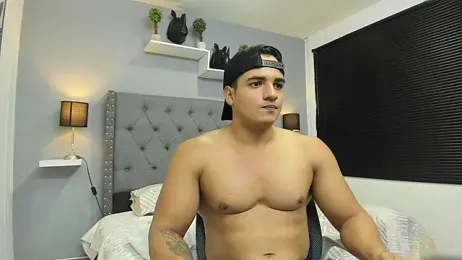 violeta_and_maxx webcam model stream image