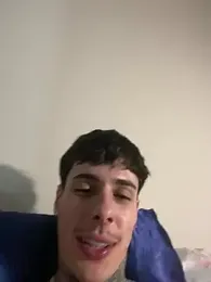 dylan_wolf webcam stripchat model stream image