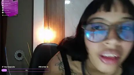 mitsukii_moon webcam model stream image