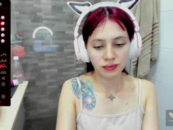 RevySadashiTrue webcam model stream image